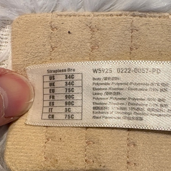 Delicate Tan Underwire Bra - Picture 4 of 7